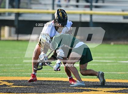 Thumbnail 2 in Notre Dame, WH @ Daniel Hand (CIAC Class M Semifinal) photogallery.