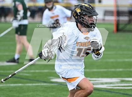 Thumbnail 3 in Notre Dame, WH @ Daniel Hand (CIAC Class M Semifinal) photogallery.