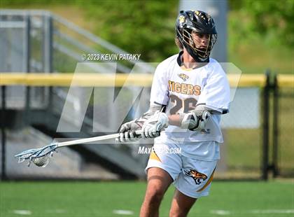 Thumbnail 1 in Notre Dame, WH @ Daniel Hand (CIAC Class M Semifinal) photogallery.