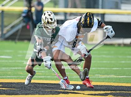Thumbnail 3 in Notre Dame, WH @ Daniel Hand (CIAC Class M Semifinal) photogallery.