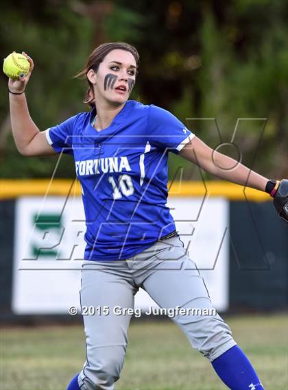 Thumbnail 3 in Fortuna vs. Marin Catholic (CIF NCS D4 Final) photogallery.