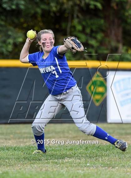 Thumbnail 3 in Fortuna vs. Marin Catholic (CIF NCS D4 Final) photogallery.