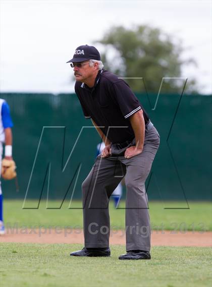 Thumbnail 1 in Capital Christian vs. Escalon (CIF SJS D5 Final) photogallery.