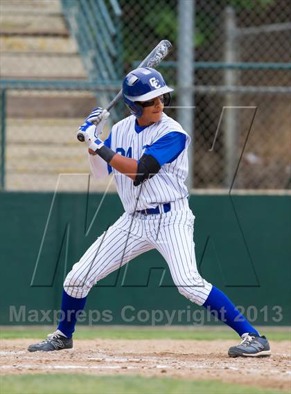 Thumbnail 3 in Capital Christian vs. Escalon (CIF SJS D5 Final) photogallery.