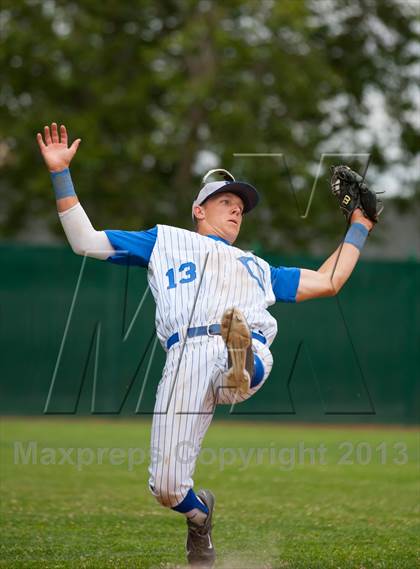 Thumbnail 3 in Capital Christian vs. Escalon (CIF SJS D5 Final) photogallery.