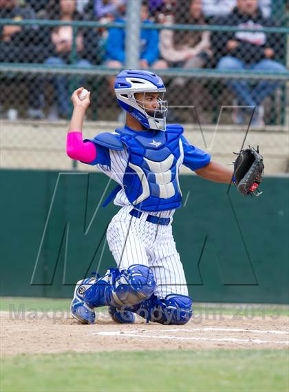 Thumbnail 1 in Capital Christian vs. Escalon (CIF SJS D5 Final) photogallery.