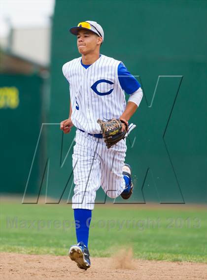 Thumbnail 2 in Capital Christian vs. Escalon (CIF SJS D5 Final) photogallery.