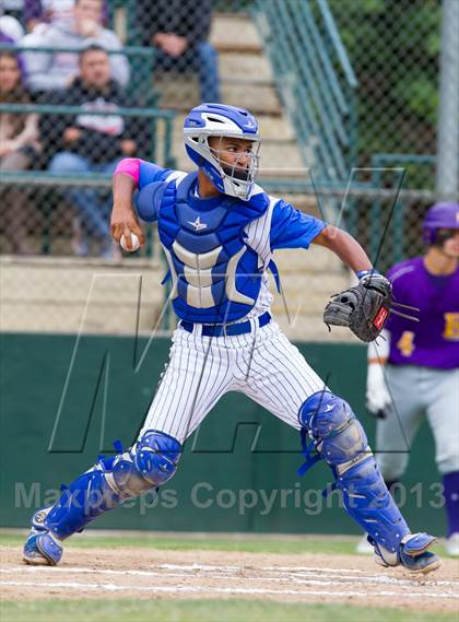 Thumbnail 2 in Capital Christian vs. Escalon (CIF SJS D5 Final) photogallery.