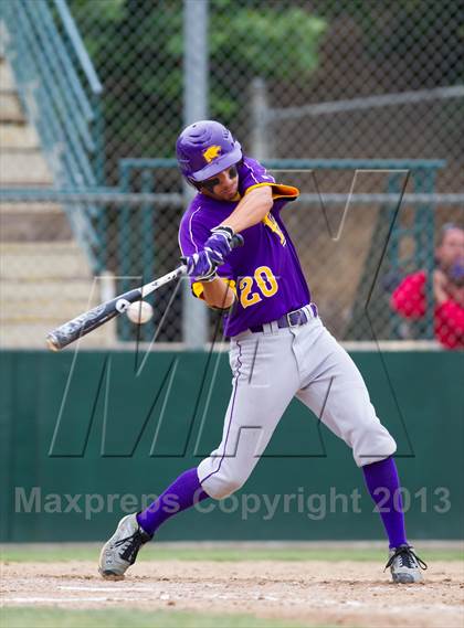 Thumbnail 2 in Capital Christian vs. Escalon (CIF SJS D5 Final) photogallery.