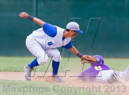 Thumbnail 1 in Capital Christian vs. Escalon (CIF SJS D5 Final) photogallery.