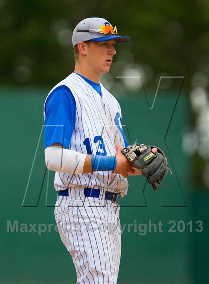 Thumbnail 2 in Capital Christian vs. Escalon (CIF SJS D5 Final) photogallery.