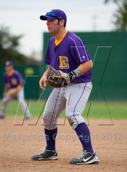 Thumbnail 1 in Capital Christian vs. Escalon (CIF SJS D5 Final) photogallery.
