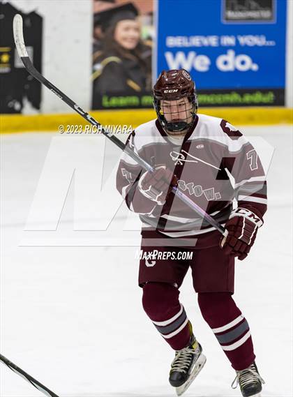 Thumbnail 3 in Concord vs Goffstown (Brian C. Stone Christmas Tournament) photogallery.