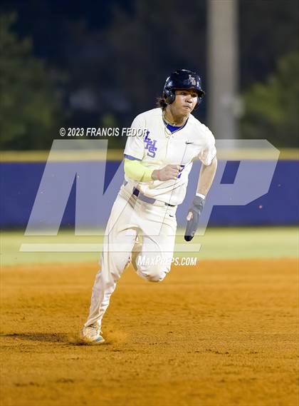 Thumbnail 3 in Jefferson @ Lennard photogallery.