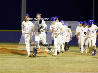 Thumbnail 3 in Jefferson @ Lennard photogallery.