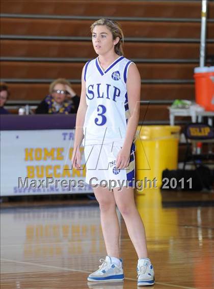 Thumbnail 2 in Sayville @ Islip photogallery.