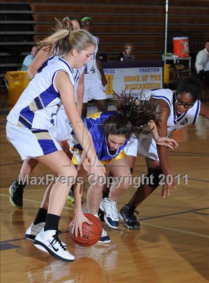 Thumbnail 3 in Sayville @ Islip photogallery.