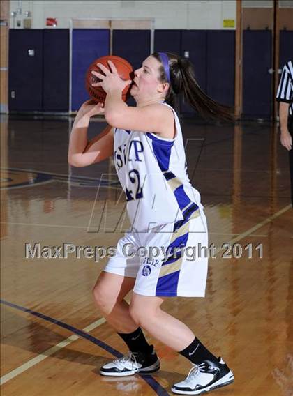 Thumbnail 3 in Sayville @ Islip photogallery.