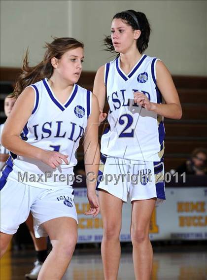 Thumbnail 1 in Sayville @ Islip photogallery.