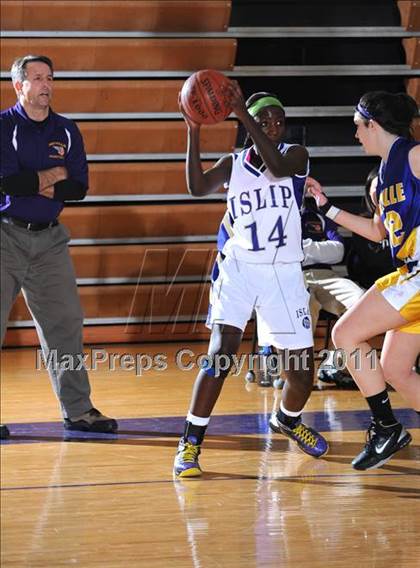 Thumbnail 3 in Sayville @ Islip photogallery.