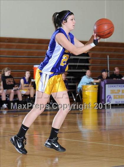 Thumbnail 2 in Sayville @ Islip photogallery.