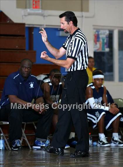 Thumbnail 1 in Rolling Hills Prep @ Lennox Academy photogallery.