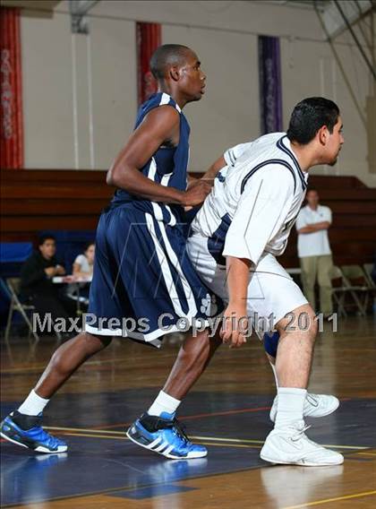 Thumbnail 3 in Rolling Hills Prep @ Lennox Academy photogallery.