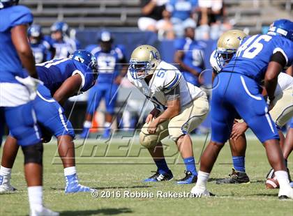 Thumbnail 1 in North Mesquite vs. Lakeview Centennial photogallery.