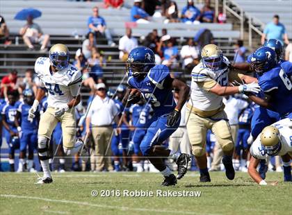 Thumbnail 2 in North Mesquite vs. Lakeview Centennial photogallery.