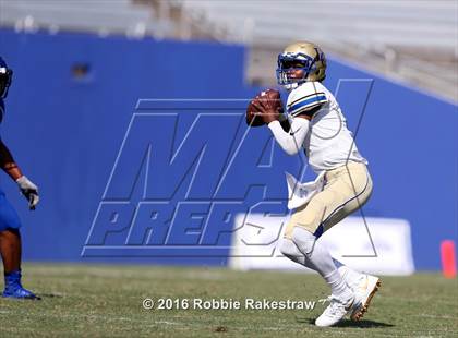 Thumbnail 3 in North Mesquite vs. Lakeview Centennial photogallery.