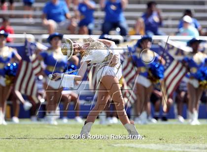 Thumbnail 2 in North Mesquite vs. Lakeview Centennial photogallery.