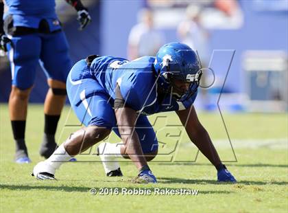 Thumbnail 2 in North Mesquite vs. Lakeview Centennial photogallery.