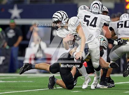 Thumbnail 1 in Grandview vs. Malakoff (UIL 3A Division 1 Championship) photogallery.