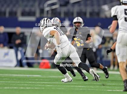 Thumbnail 1 in Grandview vs. Malakoff (UIL 3A Division 1 Championship) photogallery.