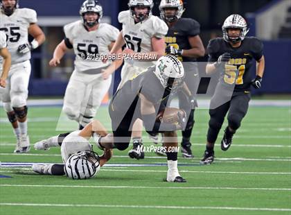 Thumbnail 1 in Grandview vs. Malakoff (UIL 3A Division 1 Championship) photogallery.