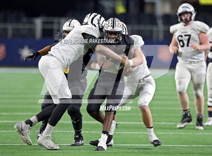 Thumbnail 1 in Grandview vs. Malakoff (UIL 3A Division 1 Championship) photogallery.