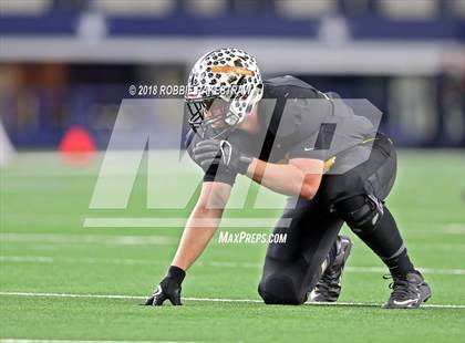 Thumbnail 3 in Grandview vs. Malakoff (UIL 3A Division 1 Championship) photogallery.