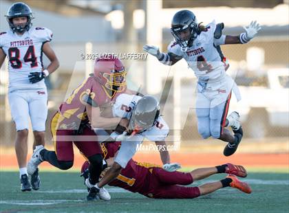 Thumbnail 1 in JV: Pittsburg @ Liberty photogallery.