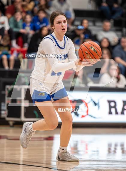 Thumbnail 3 in North Lamar vs. Lindale (UIL 4A Bi-District Playoff) photogallery.
