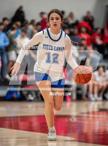 Thumbnail 3 in North Lamar vs. Lindale (UIL 4A Bi-District Playoff) photogallery.