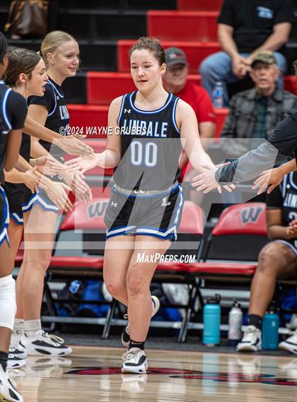 Thumbnail 3 in North Lamar vs. Lindale (UIL 4A Bi-District Playoff) photogallery.