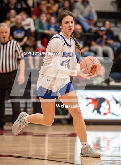 Thumbnail 2 in North Lamar vs. Lindale (UIL 4A Bi-District Playoff) photogallery.