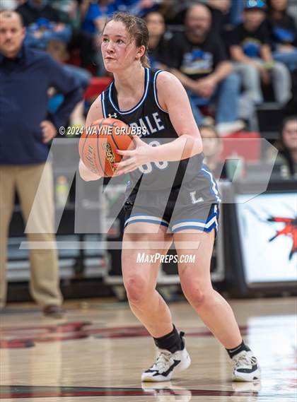 Thumbnail 2 in North Lamar vs. Lindale (UIL 4A Bi-District Playoff) photogallery.