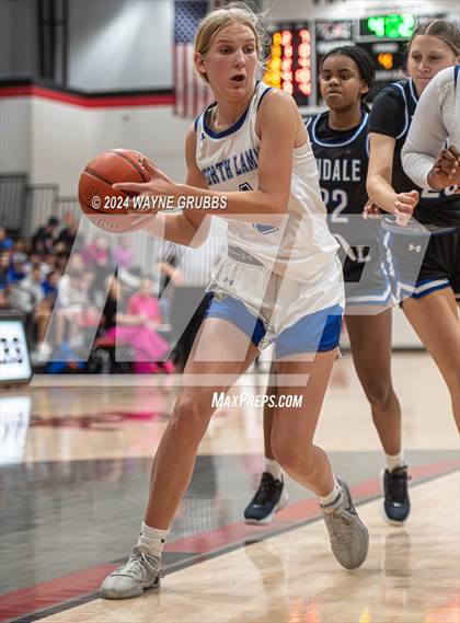 Thumbnail 3 in North Lamar vs. Lindale (UIL 4A Bi-District Playoff) photogallery.