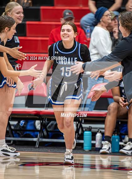 Thumbnail 2 in North Lamar vs. Lindale (UIL 4A Bi-District Playoff) photogallery.