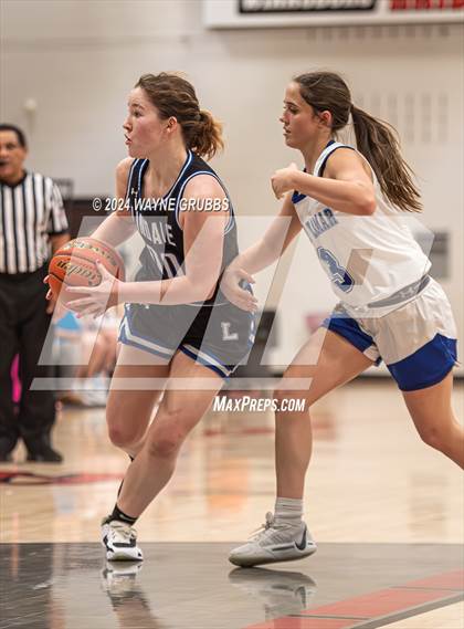 Thumbnail 2 in North Lamar vs. Lindale (UIL 4A Bi-District Playoff) photogallery.