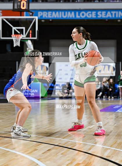 Thumbnail 3 in Mountain View vs Elk Lake (PIAA District 2 Class 2A Final) photogallery.
