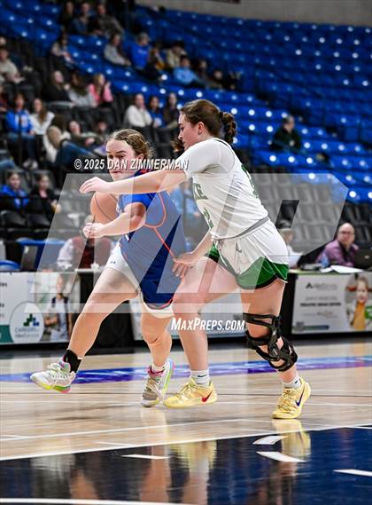 Thumbnail 2 in Mountain View vs Elk Lake (PIAA District 2 Class 2A Final) photogallery.