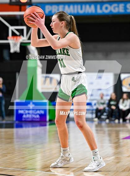 Thumbnail 1 in Mountain View vs Elk Lake (PIAA District 2 Class 2A Final) photogallery.