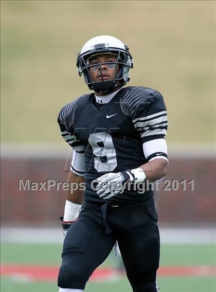 Thumbnail 2 in Guyer vs. Longview (5A Division 2 Semifinals) photogallery.